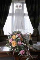 Leicester wedding photography bridal prep