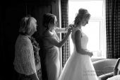 Leicester wedding photography bridal prep