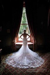 Kilworth House wedding bride in window